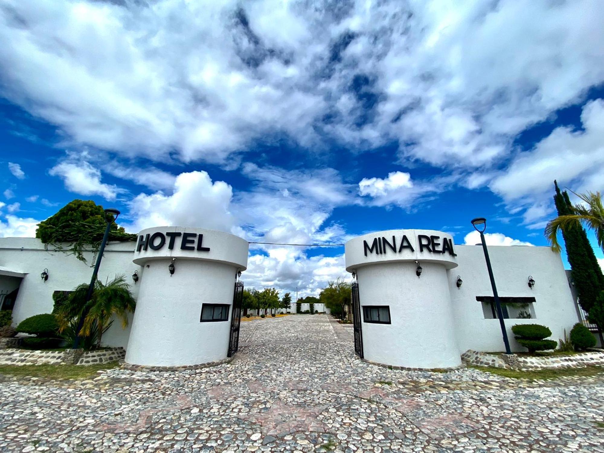 Cedral Hotel Mina Real מראה חיצוני תמונה